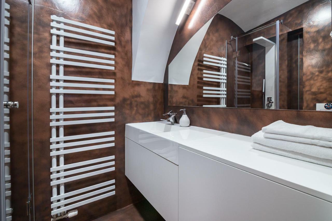 St. Marks Apartment 2 ซาเกร็บ ภายนอก รูปภาพ